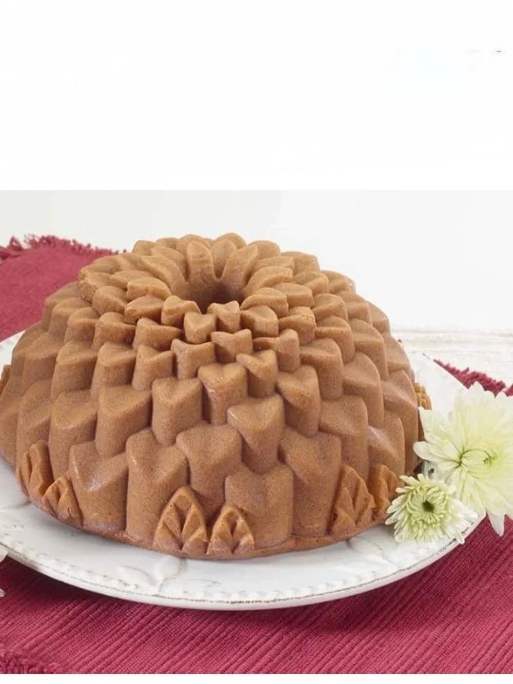 Nordic Ware Chrysanthemum Non-Stick Bundt Pan